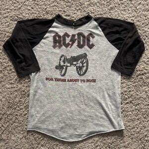 AC/DC 1982 Vtg We Salute You North American Tour Tee Shirt